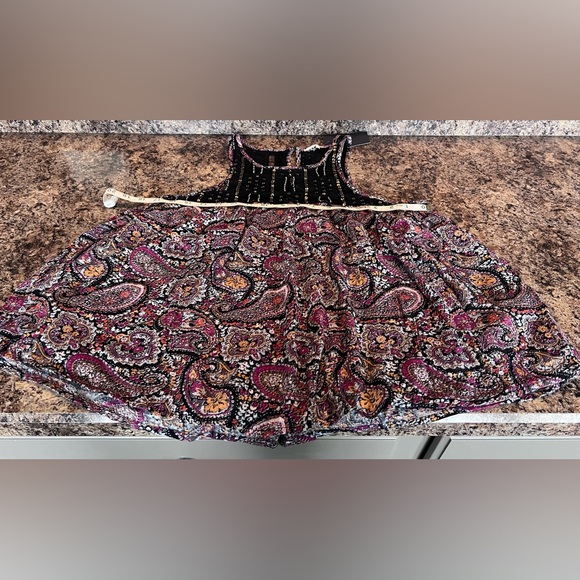 Hollister size S Beaded lace,floral - Picture 9 of 10
